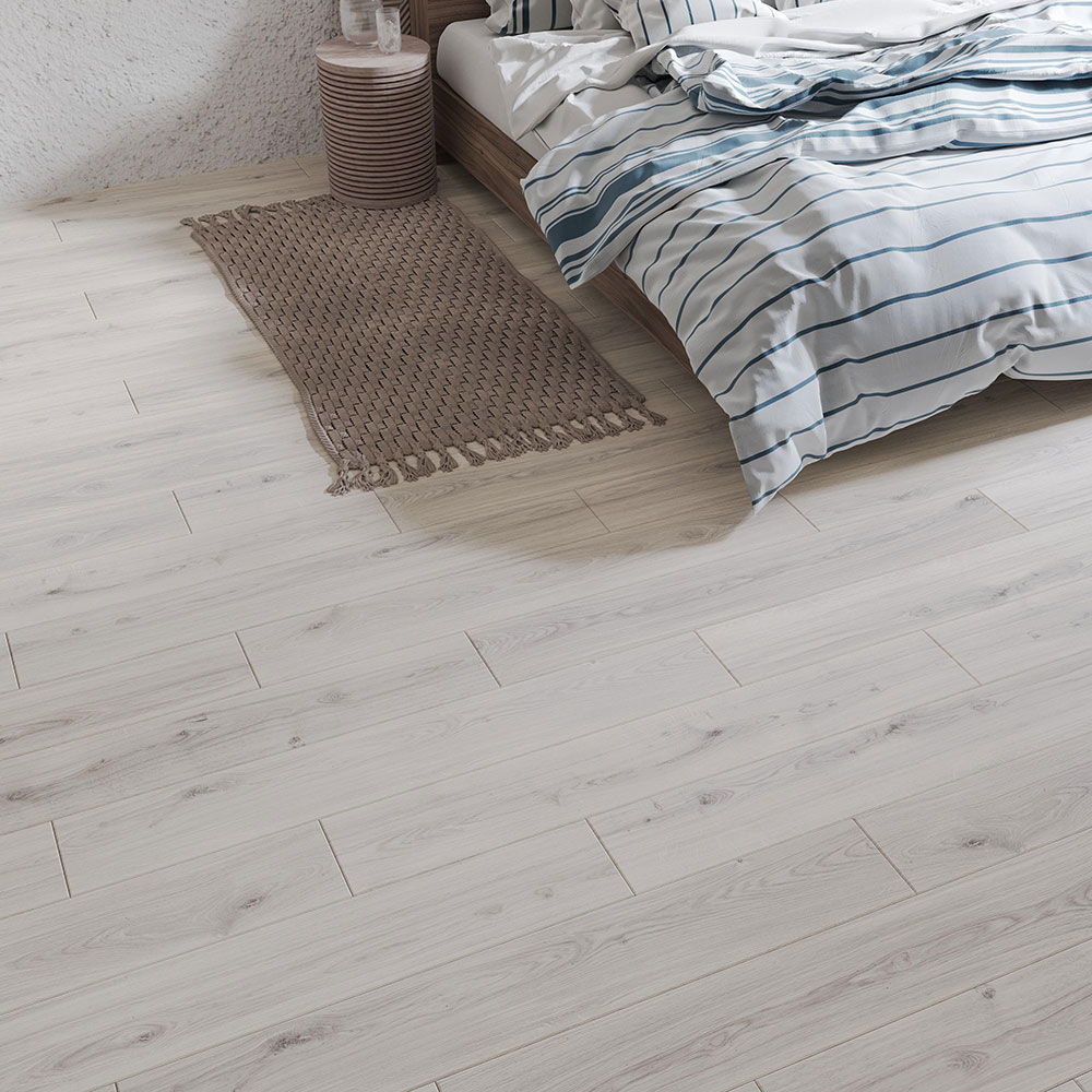картинка EPL216 Дуб Метико бежевый 833 Сlassic с фаской Aqua+(1292х193х8мм упак. 1,9948м2) от базы строительно-отделочных материалов